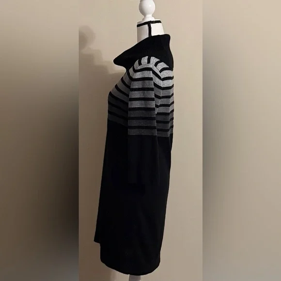 Connected apparel Black & Gray Striped Cowl Neck Sweater Dress PL - Picture 4 of 6